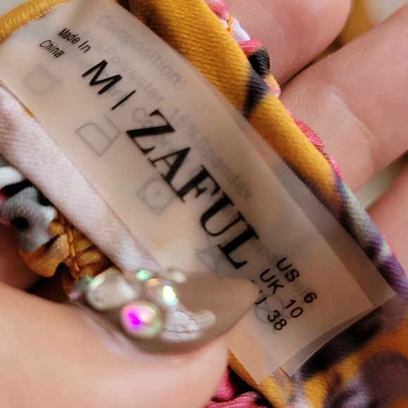 Nwot!! Smock stretch mustard high leg bikini - Picture 3 of 5